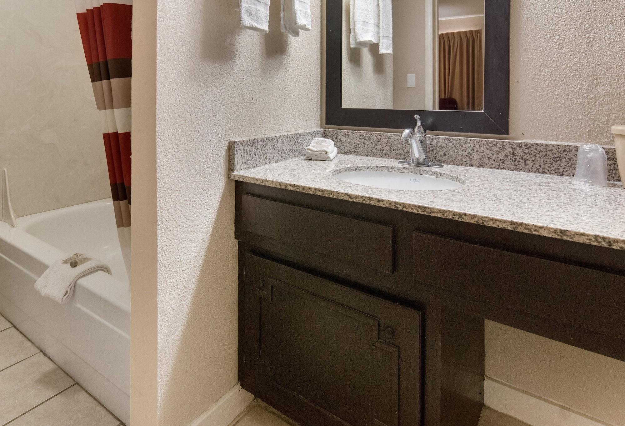 Rodeway Inn Уэйко Экстерьер фото